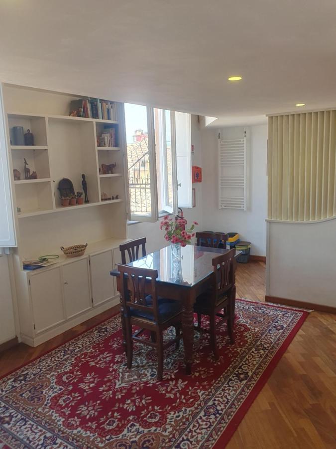 רומא Coronari Apartments 2 מראה חיצוני תמונה